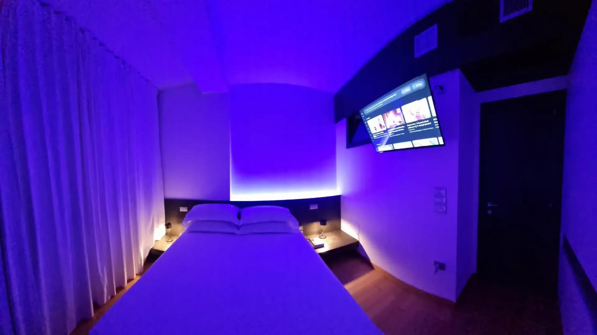 Attico Reale - In Centro, Tra Stazione E Bari Vecchia Apartment